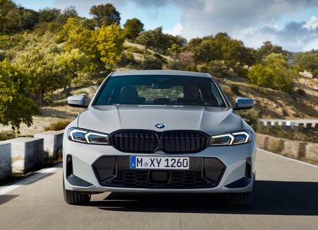 Bmw 3 Series 2023 1600 18