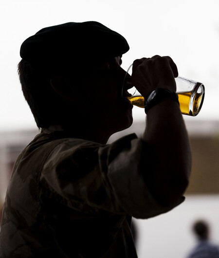 A Soldier Drinks A Pint Of Beer On His Return From Afghanistan Mod 45152497