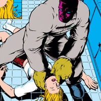 Hace 31 años, DC mató a una mujer de una forma tan cruel que se creó un movimiento para que los creadores de cómics se bajasen dos tonitos 