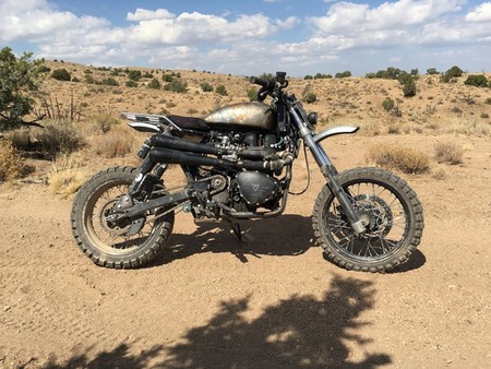 Triumph Scrambler Desert Sled