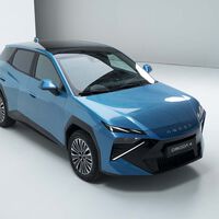 El Omoda 5 ha dejado de ser el coche más pequeño de la marca china: llega el Omoda 4, y está electrificado por partida doble