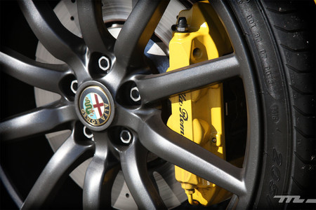 Alfa Romeo 4C Spider 14