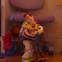 El inexplicable cambio de 'Toy Story 5' en España que ha roto con 32 años de continuidad en la saga y causando la ira de los fans de Disney 