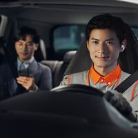 China ha dado con una solución para reducir los accidentes con alcohol de por medio: alquilar un conductor para que te lleve en tu coche