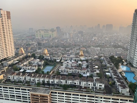 Esta urbanización es tan exclusiva que está en la décima planta de un edificio