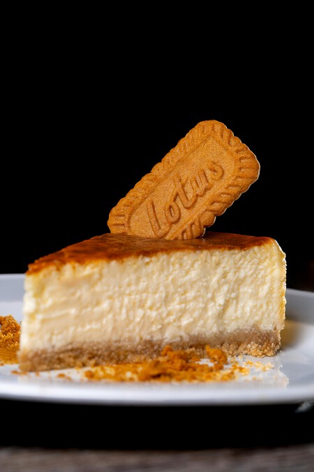Cómo hacer un cheesecake con 5 ingredientes en freidora de aire: queda tan cremoso como una nube