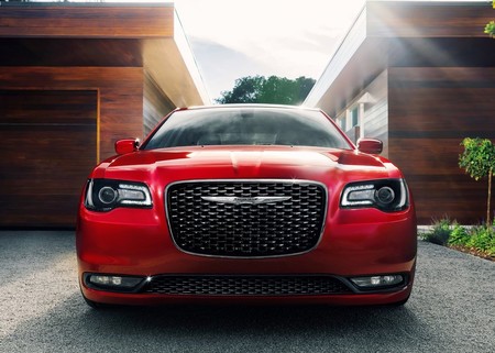 FCA podría limitar a Chrysler a un mercado, impulsar a Jeep mundialmente y reducir a FIAT