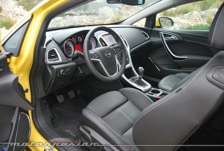 Opel Astra GTC
