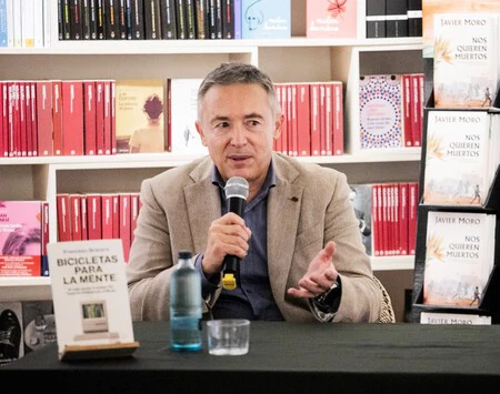 ベスト コンテキスト ブック Apple Bicycles for the Mind Francesc Bracero 03