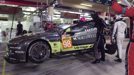 Aston Martin e Infiniti se unen al #MannequinChallenge