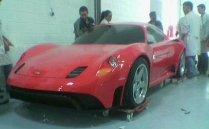 ¿Un modelo a escala del Ferrari Dino?
