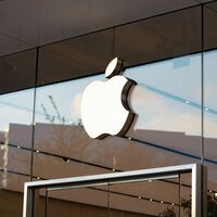 Apple recupera la corona de empresa más valiosa gracias a la IA y Microsoft se ve obligada a responder con su próximo movimiento