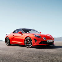 El Alpine A110  se actualiza con un motor llevado a 300 CV y nuevos acabados