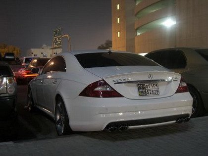 Coche blanco Dubai
