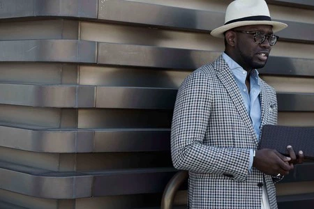 Comienza El Pitti Uomo Y El Street Style Ha Hablado El Sombrero Tipo Panama Es El Accesorio Definitivo 4