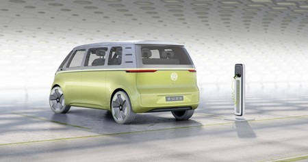 La Kombi hippie del Siglo XXI se llamará Volkswagen ID.7 y llegará en 2022 con hasta 600 km de autonomía eléctrica