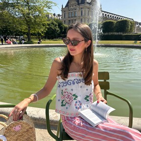 Ralph Lauren reta a Hermès con las sandalias de pala minimalista que regresan cada primavera 