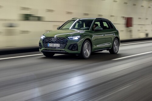 Probamos el nuevo Audi Q5: un SUV medio premium que cambia lo justo para seguir siendo una referencia en confort