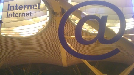 Aplicaciones informáticas que cambiaron la empresa: Internet