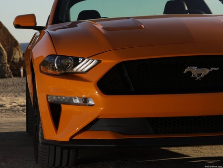 El Ford Mustang podría tener otra versión de cuatro cilindros, pero ahora con 350 hp