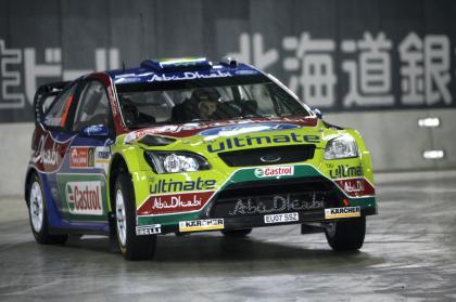 Mikko Hirvonen manda y Sébastien Loeb asegura