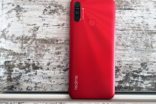 Vuelta al cole: ocho móviles Xiaomi, Realme, Motorola y Huawei, que puedes comprar por menos de 100 euros