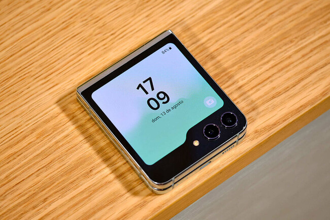 Apertura Samsung Galaxy Z Flip5