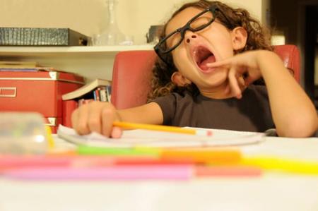 ¡Cómo ha costado levantarse hoy! Algunos consejos para sobrellevar el cambio horario