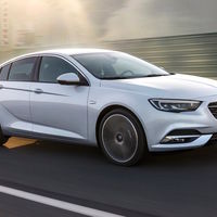 Si PSA compra Opel, podría vender sus autos fuera de Europa