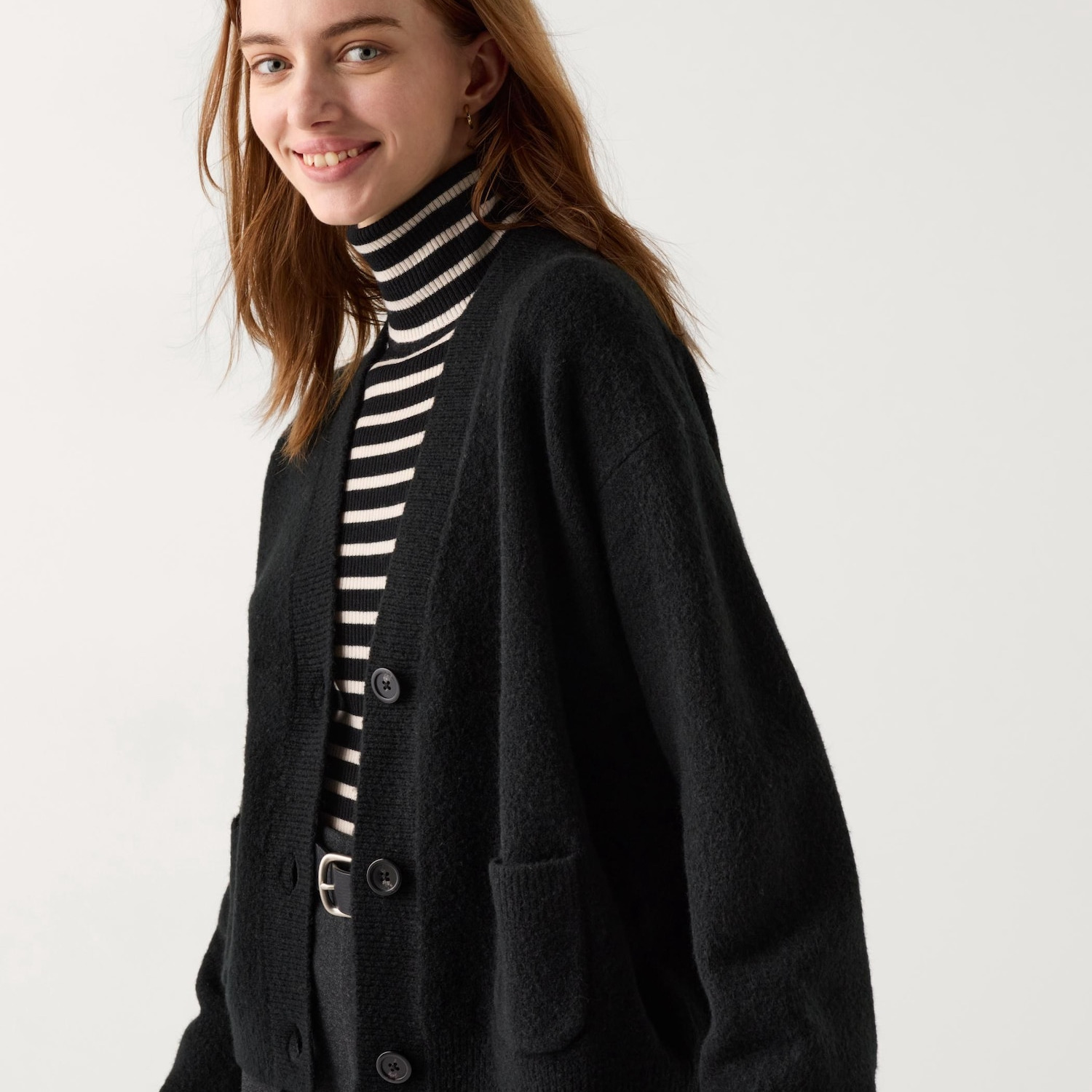 Cárdigan punto suave cuello pico (Soufflé, corto)