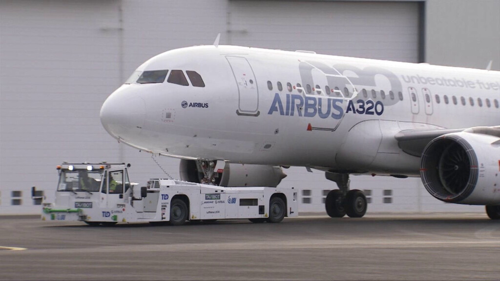 Hay una carrera global por robotizar el transporte y Europa tiene una gran baza silenciosa: que Airbus use los "Taxibots" 