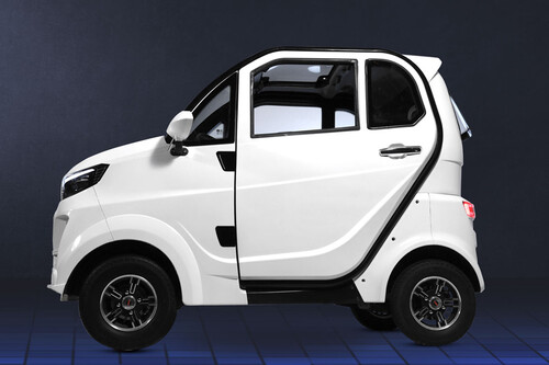 Yakuza Karishma Electric Car Portada