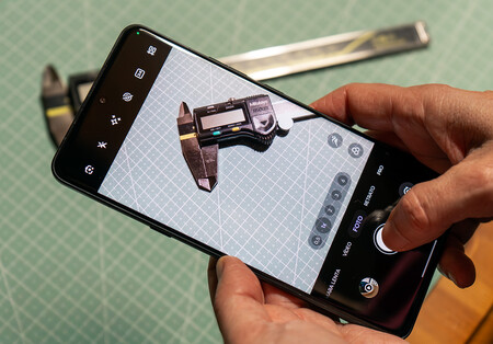 Motorola Signature 13