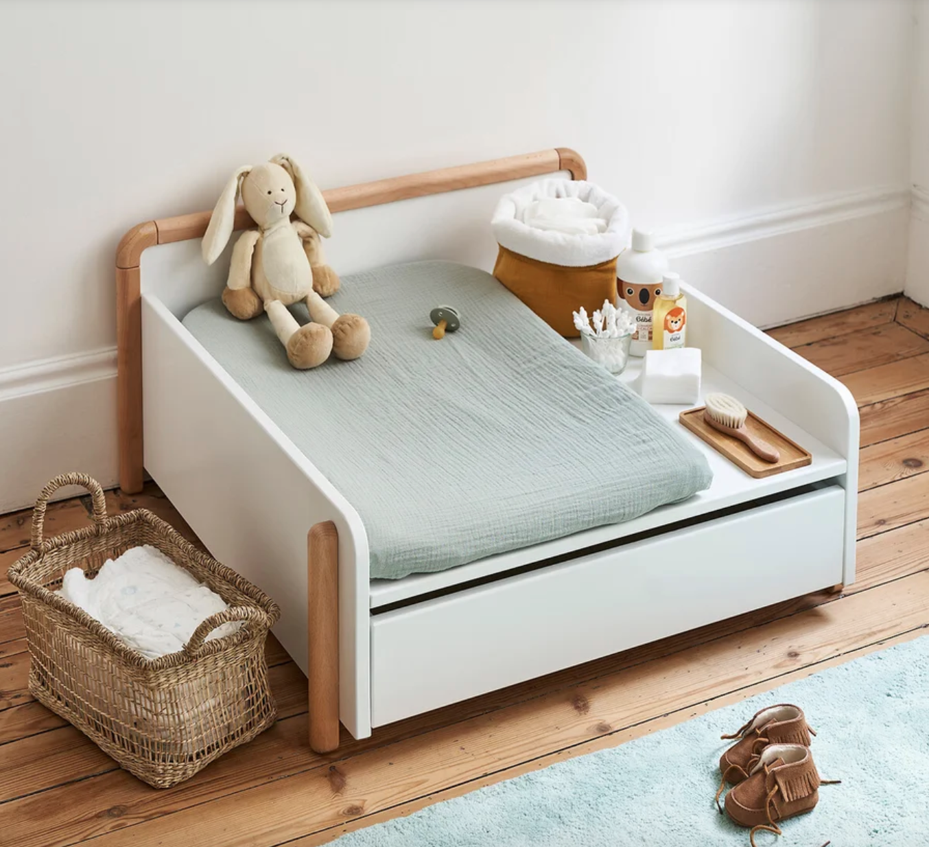 Cambiador de suelo Montessori