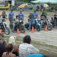 Carreras de lentos con Harley-Davidson 