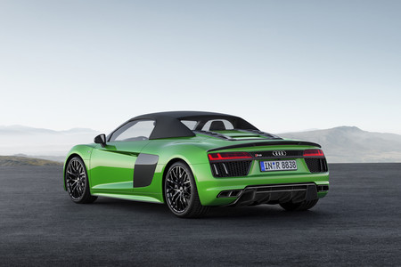 Audi R8 Spyder V10 Plus