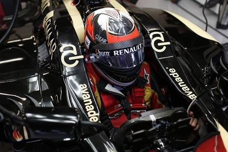 Kimi Räikkönen, de casi no disputar la clasificación por dolores de espalda al podio de Singapur