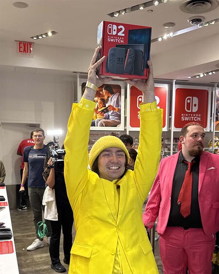 Nintendo Switch 2 4