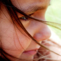 ¿Y si descubrieras que tu pareja comparte fotos de vuestra hija con otros pedófilos? 