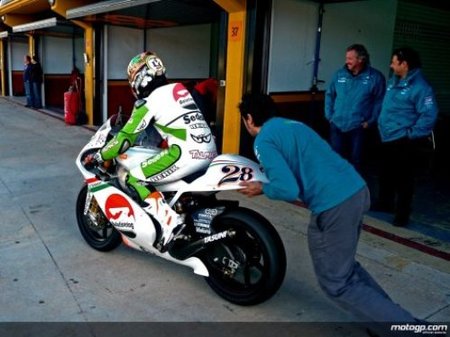 Primeros tests para la categoría de 125cc y 250cc