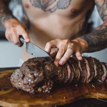 Los hombres europeos llevan 10.000 años comiendo mucha más carne que las mujeres 
