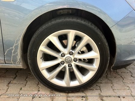 Opel Astra Sport Tourer 04