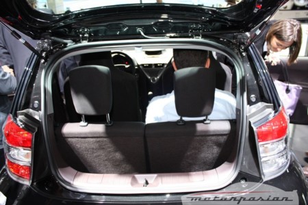 Toyota iQ