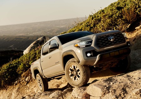 La Toyota Tacoma 2020 se protege del acecho de la Ranger con un ligero facelift