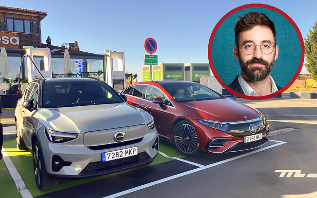 Coches Electricos Cargando Joan Groizard