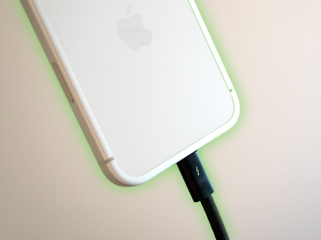 Llevo años escuchando los mismos mitos sobre la carga y descarga del iPhone. Vamos a ponerle remedio 