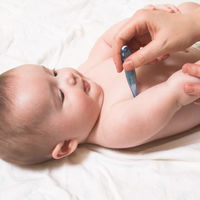 Cuatro remedios caseros para bajar la temperatura de los bebés y niños con fiebre