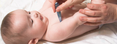Cuatro remedios caseros para bajar la temperatura de los bebés y niños con fiebre‏