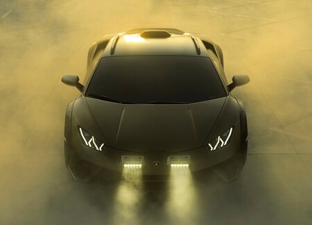 Lamborghini Huracan Sterrato 2024 1600 04