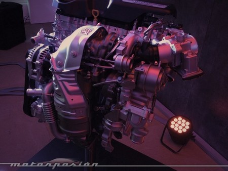 Honda CR-V 2015 - motor